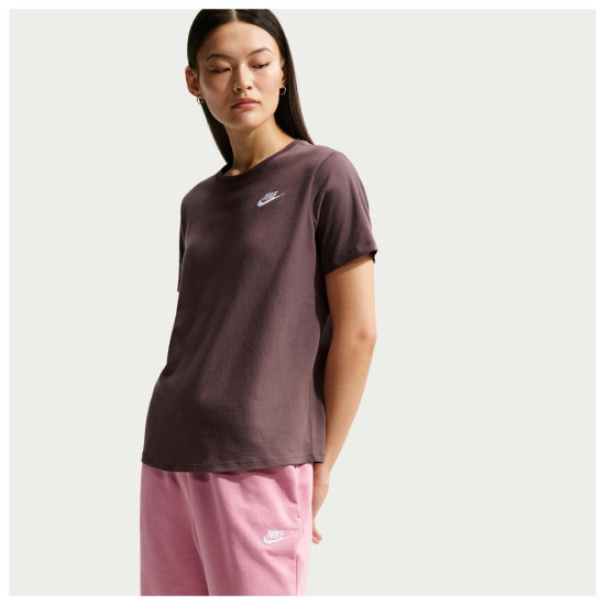 Nike Γυναικεία κοντομάνικη μπλούζα Sportswear Club Essentials T-Shirt
